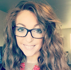 Meet your Posher, Leslie